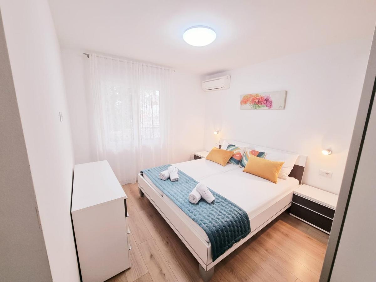Apartman Maslina Krk Town Exterior foto