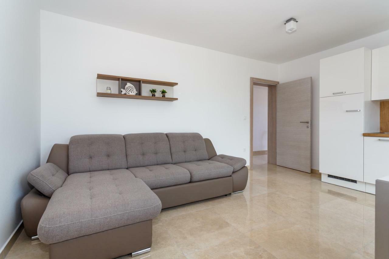 Apartman Maslina Krk Town Exterior foto