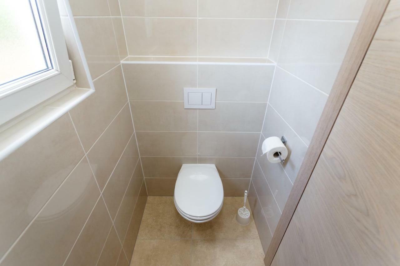 Apartman Maslina Krk Town Exterior foto